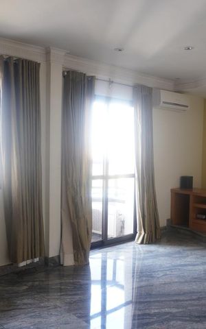 Apartamento à venda com 300m², 4 quartos e 4 vagasSala de TV