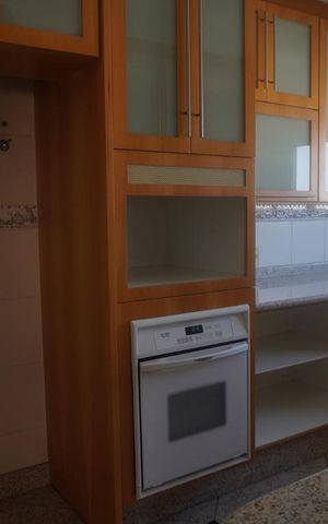 Apartamento à venda com 300m², 4 quartos e 4 vagasCozinha