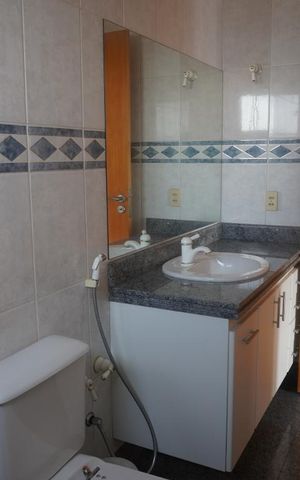 Apartamento à venda com 300m², 4 quartos e 4 vagasBanheiro