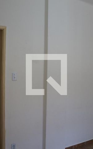 Apartamento à venda com 75m², 2 quartos e sem vagaSala