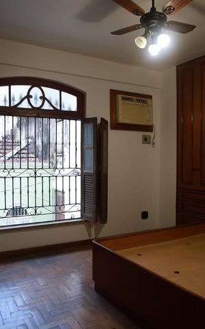 Casa de condomínio à venda com 250m², 6 quartos e 1 vagaQuarto Suíte 4