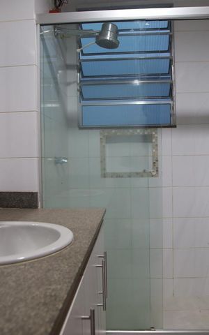 Casa de condomínio à venda com 250m², 6 quartos e 1 vagaBenheiro Social 2