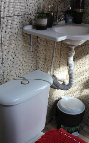 Casa à venda com 40m², 2 quartos e 1 vagaBanheiro Quarto 2
