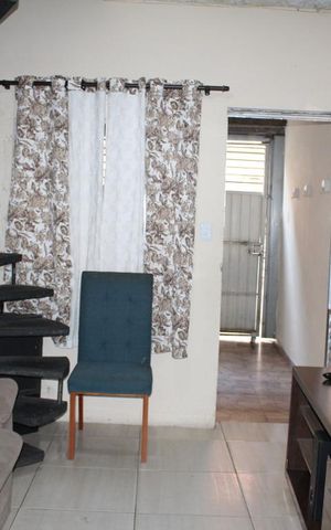Casa à venda com 40m², 2 quartos e 1 vagaSala
