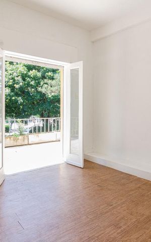 Casa à venda com 625m², 4 quartos e 5 vagas Casa à venda com 625m², 4 quartos e 5 vagasQuarto 1