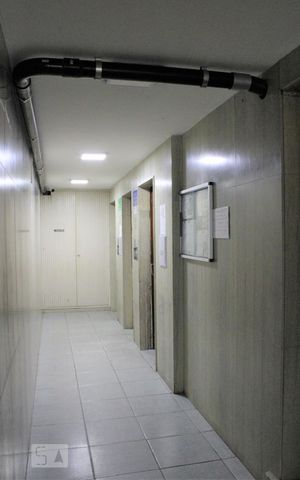 Apartamento à venda com 44m², 1 quarto e sem vagaHall elevadores