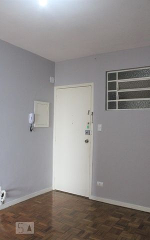 Apartamento à venda com 44m², 1 quarto e sem vagaSala