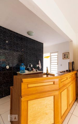 Casa para alugar com 170m², 3 quartos e 1 vagaCozinha