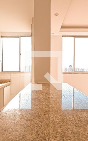 Apartamento para alugar com 47m², 2 quartos e 1 vaga Apartamento para alugar com 47m², 2 quartos e 1 vagaCozinha e Área de Serviço