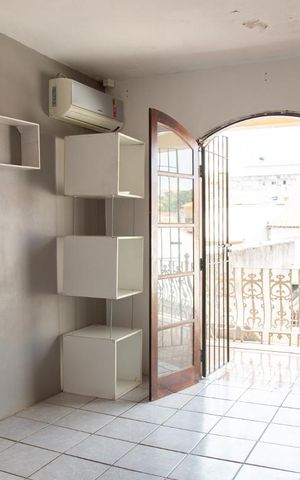 Casa à venda com 270m², 4 quartos e 5 vagas Casa à venda com 270m², 4 quartos e 5 vagasQuarto 3