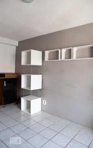 Casa à venda com 270m², 4 quartos e 5 vagas Casa à venda com 270m², 4 quartos e 5 vagasQuarto 3
