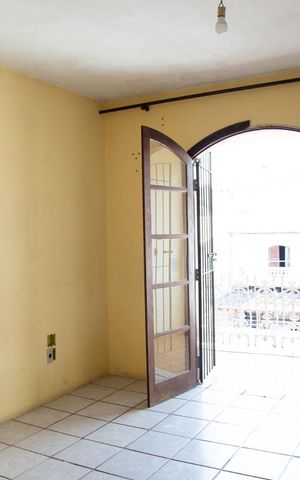 Casa à venda com 270m², 4 quartos e 5 vagas Casa à venda com 270m², 4 quartos e 5 vagasQuarto 2