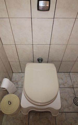 Casa à venda com 280m², 2 quartos e 5 vagasBanheiro 1 suite