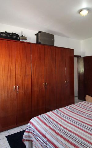 Casa à venda com 280m², 2 quartos e 5 vagasQuarto 1 suite