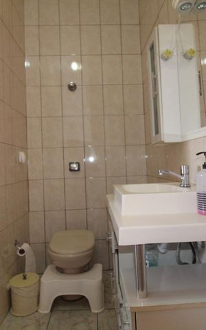 Casa à venda com 280m², 2 quartos e 5 vagasBanheiro 1 suite