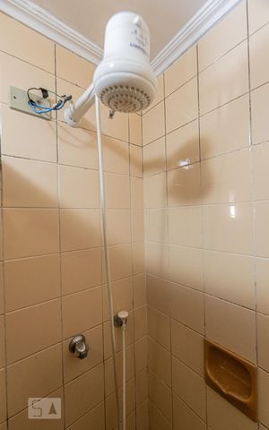 Apartamento à venda com 67m², 3 quartos e 2 vagas Apartamento à venda com 67m², 3 quartos e 2 vagasBanheiro Social