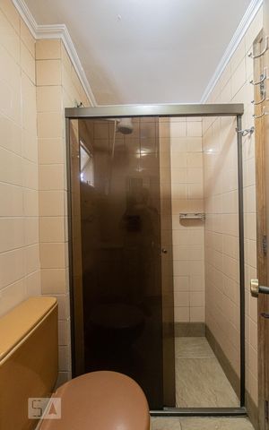 Apartamento à venda com 67m², 3 quartos e 2 vagas Apartamento à venda com 67m², 3 quartos e 2 vagasBanheiro Social