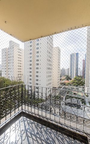 Apartamento à venda com 67m², 3 quartos e 2 vagas Apartamento à venda com 67m², 3 quartos e 2 vagasVaranda Sala