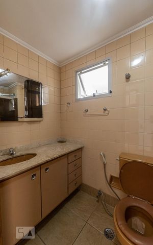 Apartamento à venda com 67m², 3 quartos e 2 vagas Apartamento à venda com 67m², 3 quartos e 2 vagasBanheiro Social