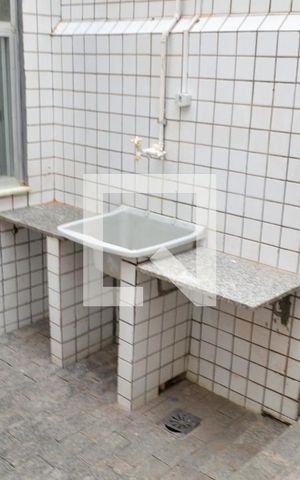 Casa de condomínio à venda com 75m², 2 quartos e 1 vagaÁrea de Serviço
