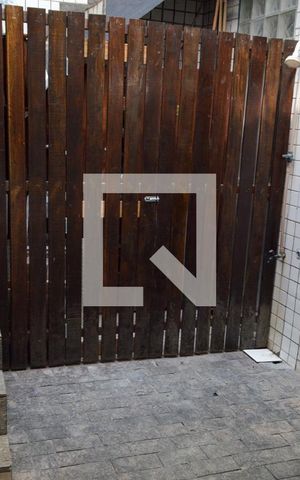 Casa de condomínio à venda com 75m², 2 quartos e 1 vagaÁrea de Serviço