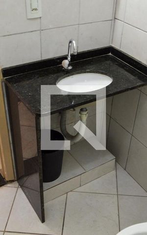 Casa de condomínio à venda com 75m², 2 quartos e 1 vagaBanheiro 