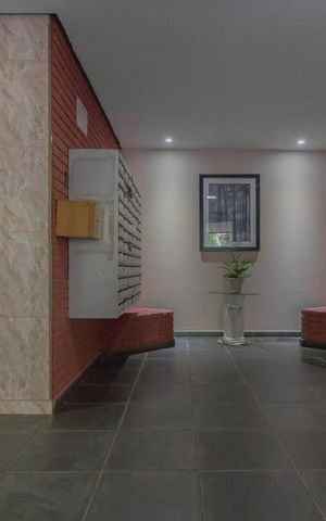 Apartamento à venda com 60m², 2 quartos e 1 vaga Apartamento à venda com 60m², 2 quartos e 1 vagaHall