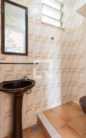 Apartamento à venda com 80m², 3 quartos e 1 vagaLavabo