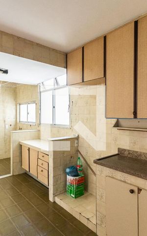 Apartamento à venda com 80m², 3 quartos e 1 vagaCozinha e Área de Serviço