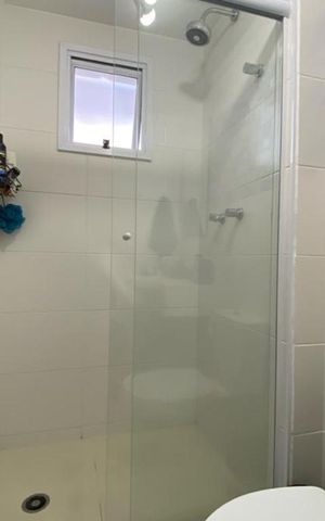 Apartamento para alugar com 60m², 1 quarto e 2 vagas Apartamento para alugar com 60m², 1 quarto e 2 vagasBanheiro da Suíte