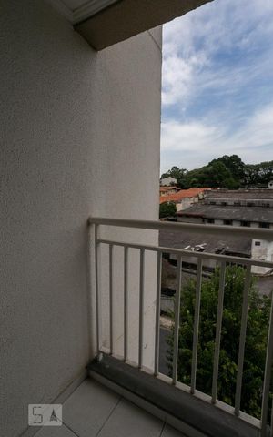Apartamento para alugar com 60m², 2 quartos e 1 vagaSacada