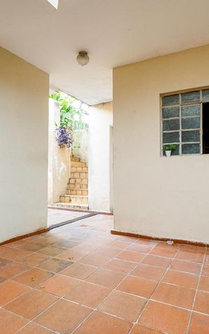 Casa à venda com 170m², 3 quartos e 2 vagas Casa à venda com 170m², 3 quartos e 2 vagasQuintal