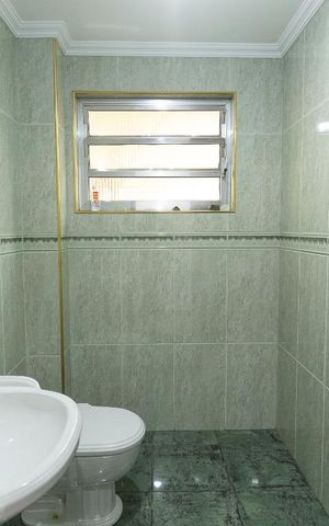 Casa à venda com 202m², 3 quartos e 2 vagas Casa à venda com 202m², 3 quartos e 2 vagasLavabo
