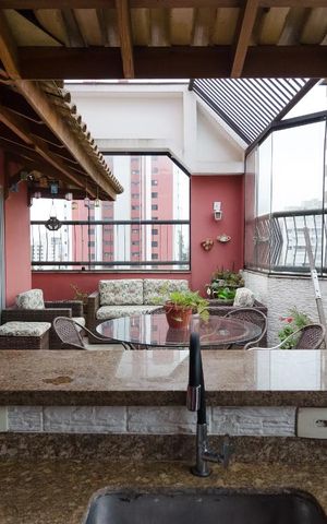 Apartamento à venda com 174m², 3 quartos e 3 vagasVaranda Gourmet