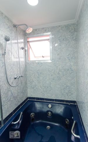 Apartamento à venda com 174m², 3 quartos e 3 vagasBanheiro da Suíte