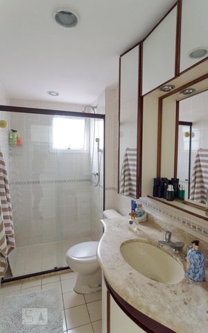 Apartamento à venda com 174m², 3 quartos e 3 vagasBanheiro