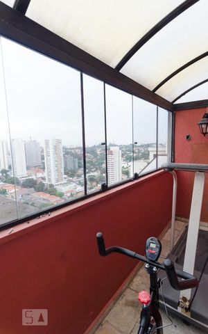 Apartamento à venda com 174m², 3 quartos e 3 vagasSacada da Suíte