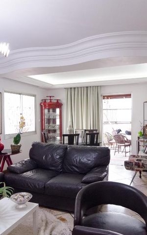 Apartamento à venda com 174m², 3 quartos e 3 vagasSala