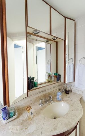 Apartamento à venda com 174m², 3 quartos e 3 vagasBanheiro