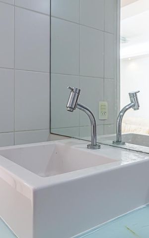 Apartamento à venda com 72m², 2 quartos e 1 vaga Apartamento à venda com 72m², 2 quartos e 1 vagaBanheiro Social
