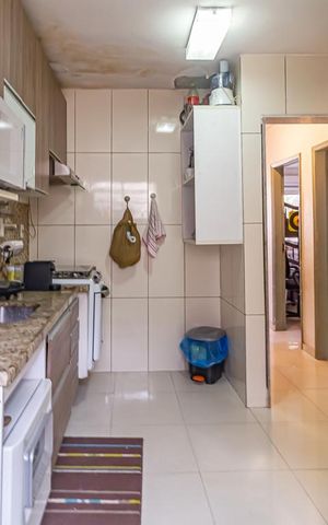 Casa à venda com 90m², 2 quartos e 5 vagas Casa à venda com 90m², 2 quartos e 5 vagasCozinha