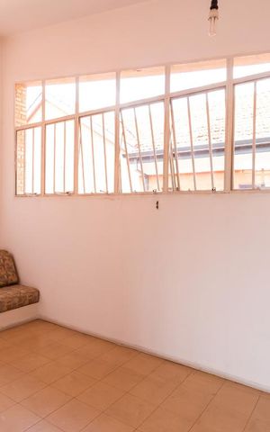 Casa à venda com 561m², 5 quartos e 5 vagas Casa à venda com 561m², 5 quartos e 5 vagasquarto 5