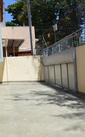 Casa para alugar com 180m², 2 quartos e 1 vagaÁrea comum
