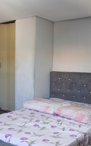 Casa à venda com 225m², 4 quartos e 1 vaga Casa à venda com 225m², 4 quartos e 1 vagaSuíte