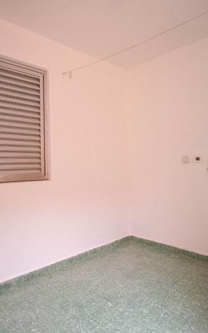 Casa para alugar com 140m², 2 quartos e 3 vagas Casa para alugar com 140m², 2 quartos e 3 vagasÁrea de Serviço