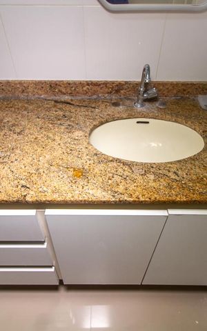 Apartamento à venda com 63m², 3 quartos e 1 vaga Apartamento à venda com 63m², 3 quartos e 1 vagaBanheiro Social