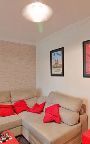 Apartamento à venda com 63m², 2 quartos e 1 vaga Apartamento à venda com 63m², 2 quartos e 1 vagaSala