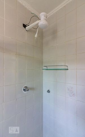 Casa à venda com 150m², 2 quartos e 1 vagaBanheiro