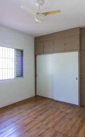 Casa à venda com 150m², 2 quartos e 1 vagaQuarto 2