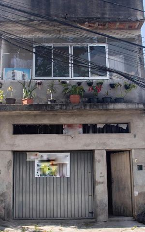 Casa para alugar com 27m², 1 quarto e sem vaga Casa para alugar com 27m², 1 quarto e sem vagaFachada